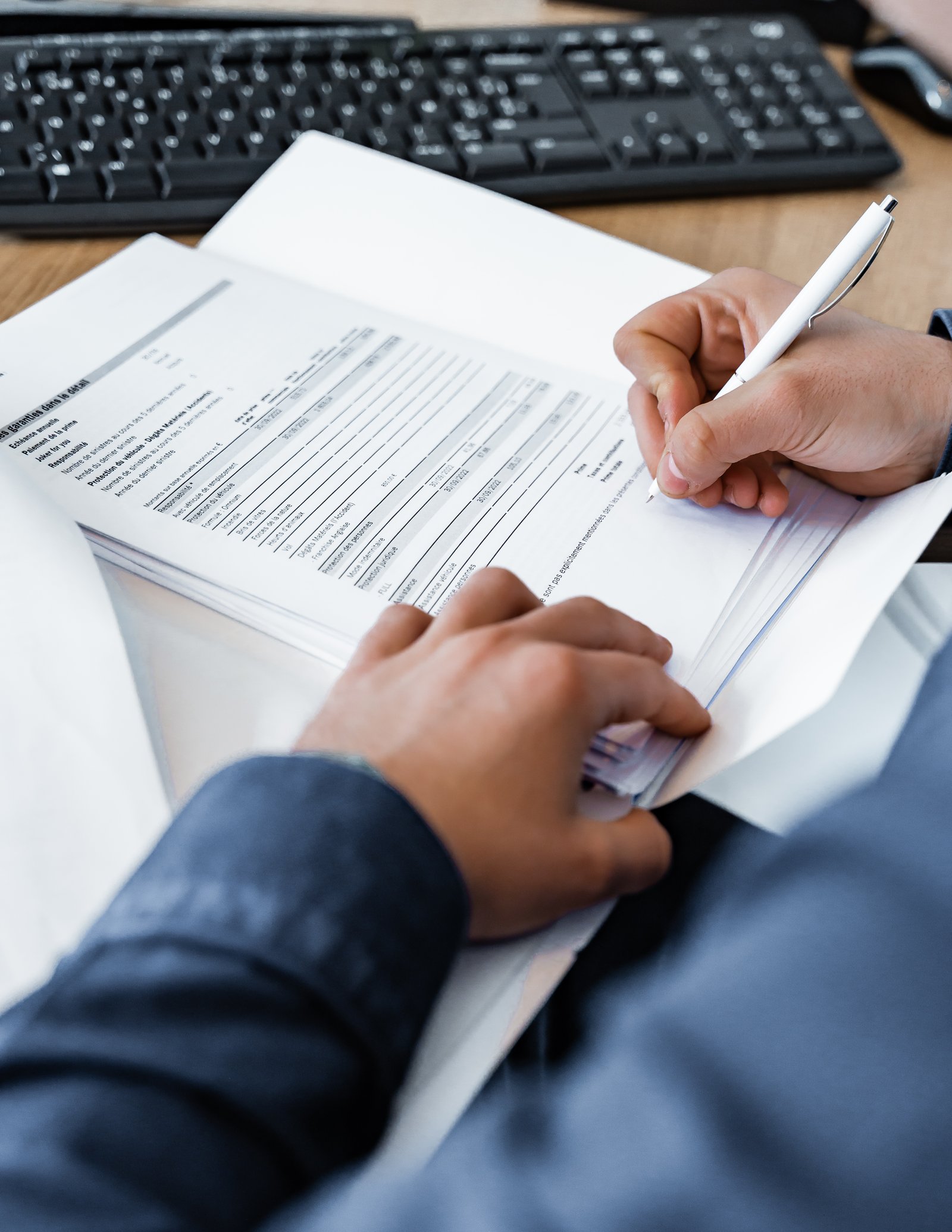 commercial-agence-e101b5cb